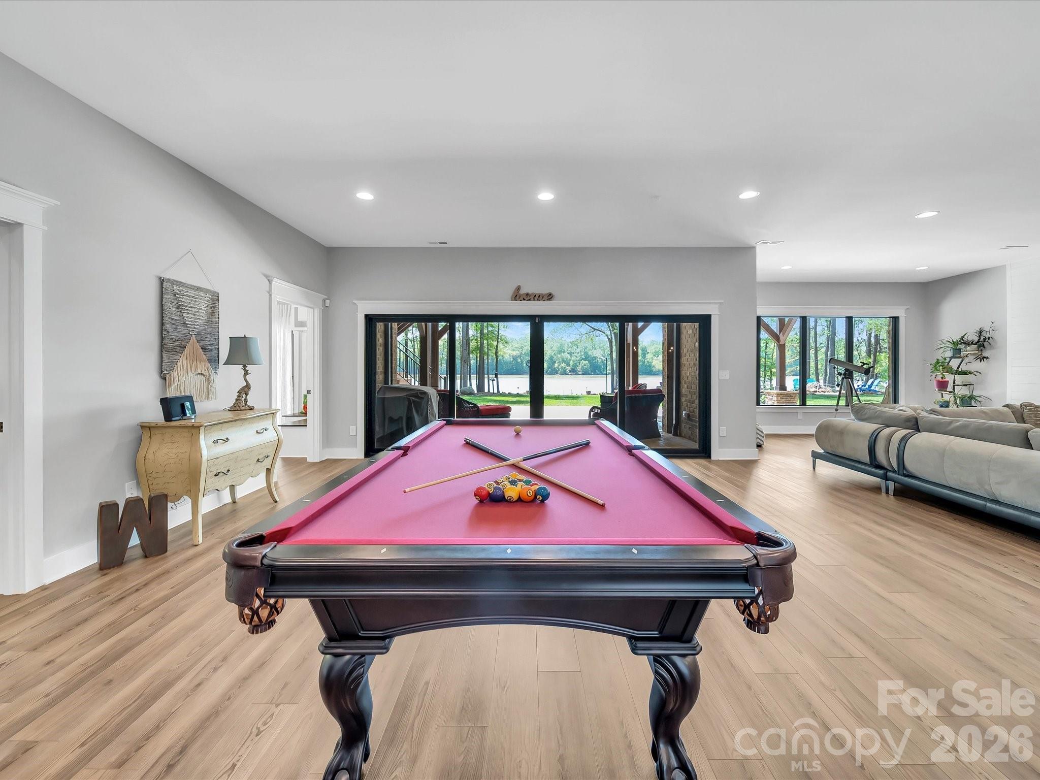 Sunset Pointe - Residential