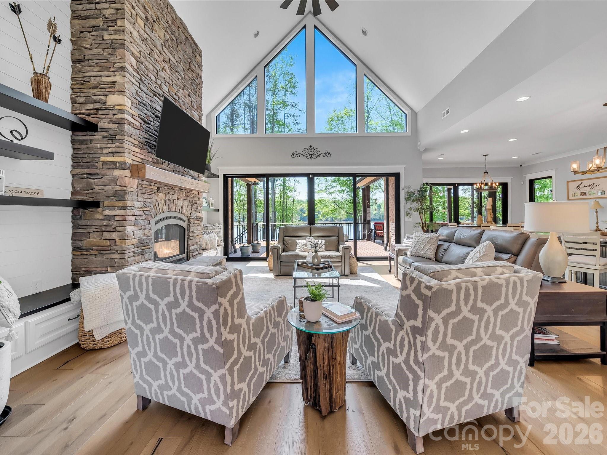 Sunset Pointe - Residential