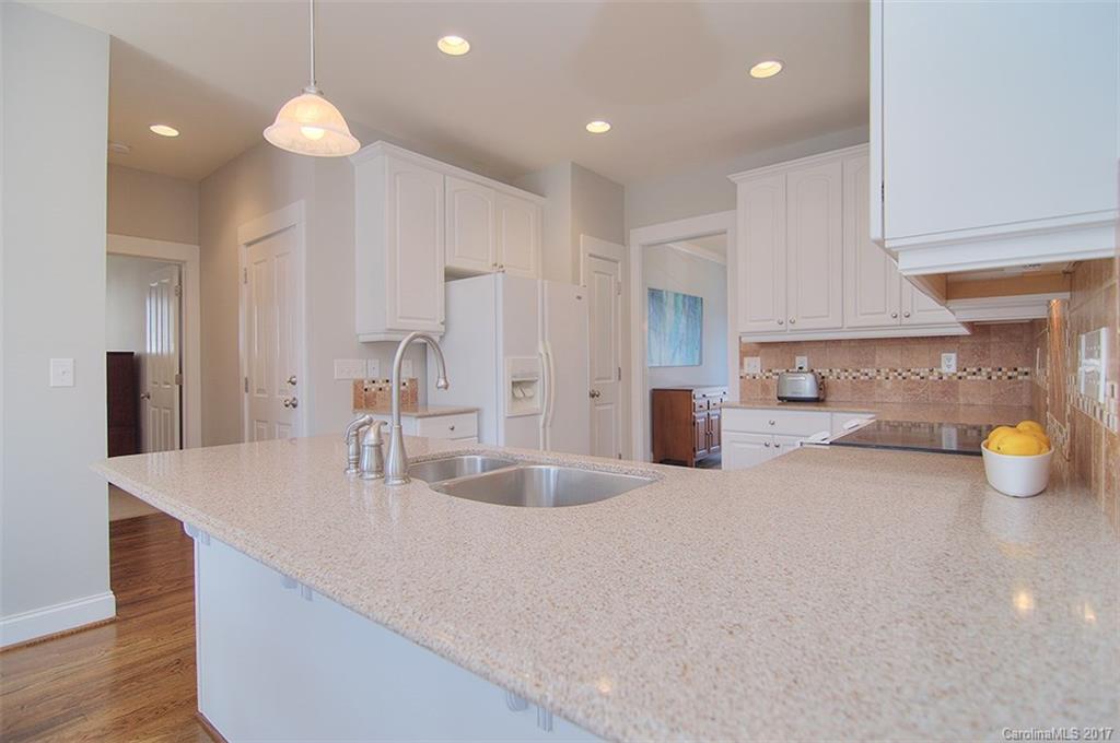 Lake Shore - Residential