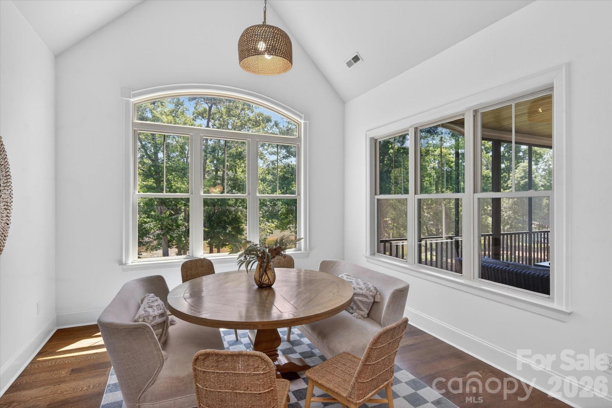 The Retreat At Sunset Ridge - Residential
