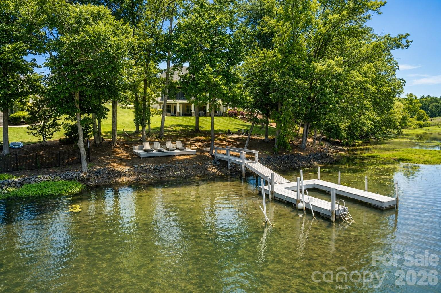 The Retreat At Sunset Ridge - Residential