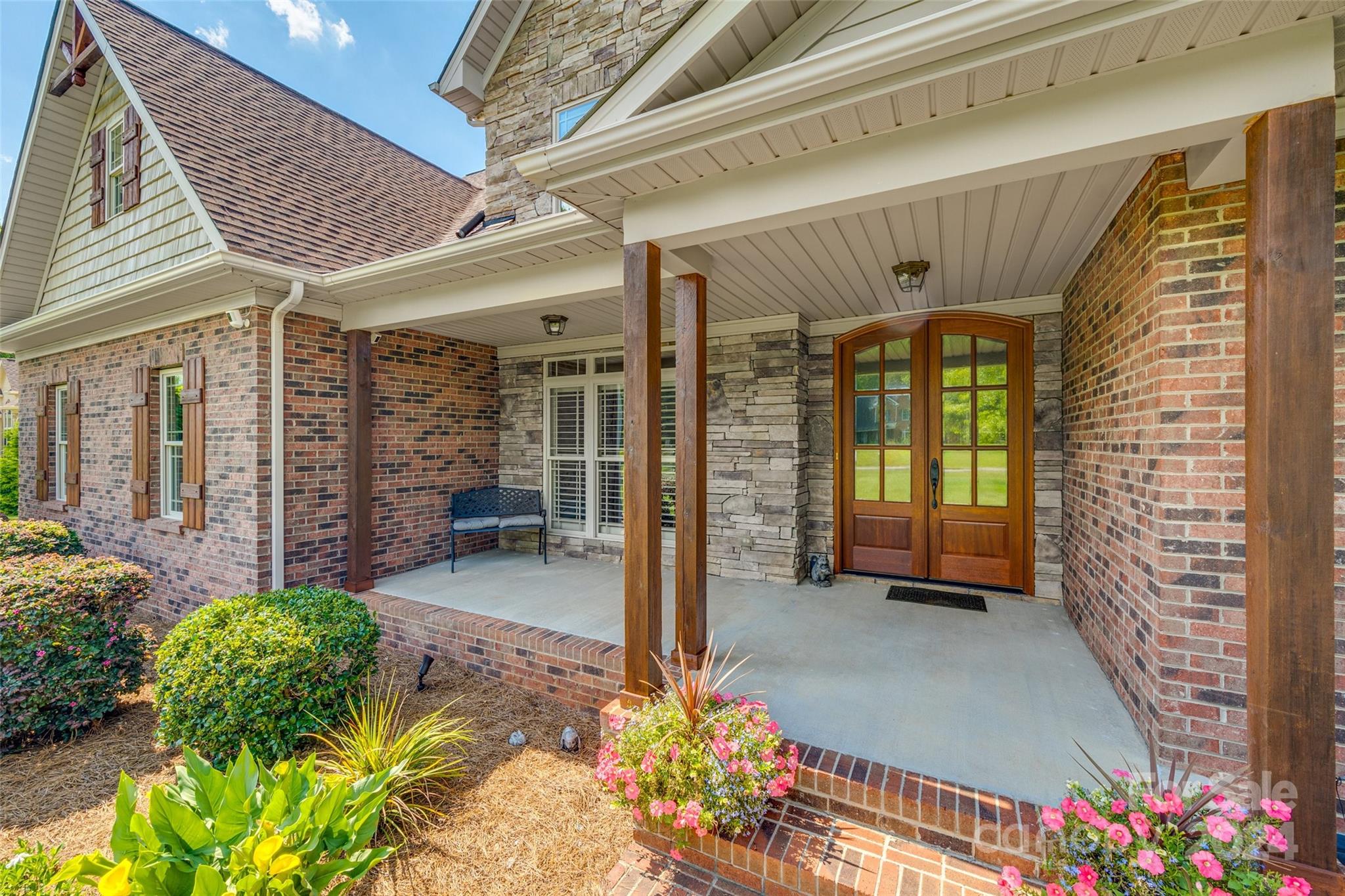 Holland Springs - Residential