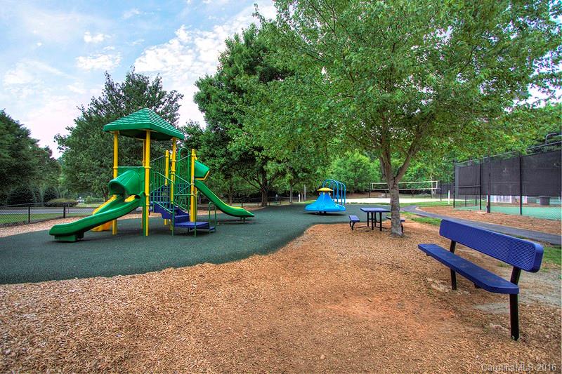 Davis Lake - Residential