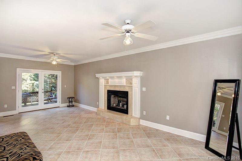 Davis Lake - Residential