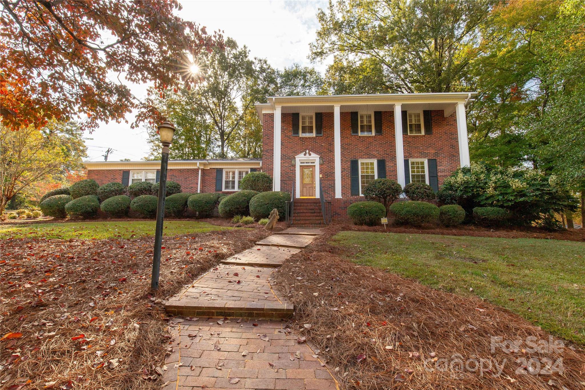Forest Hills - Residential