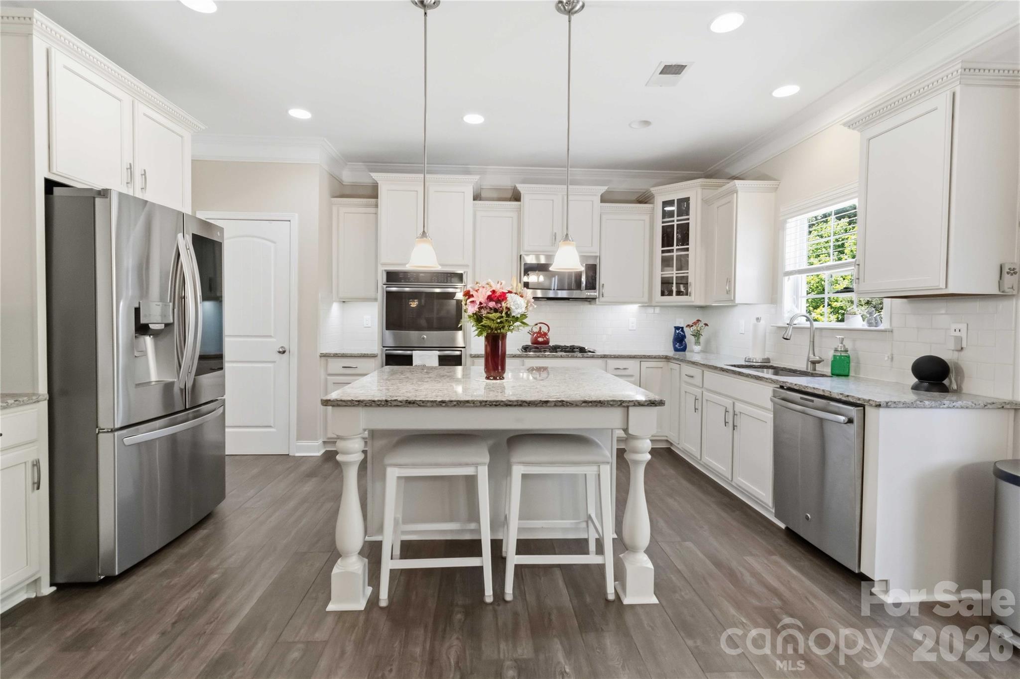 Lake Ridge - Residential