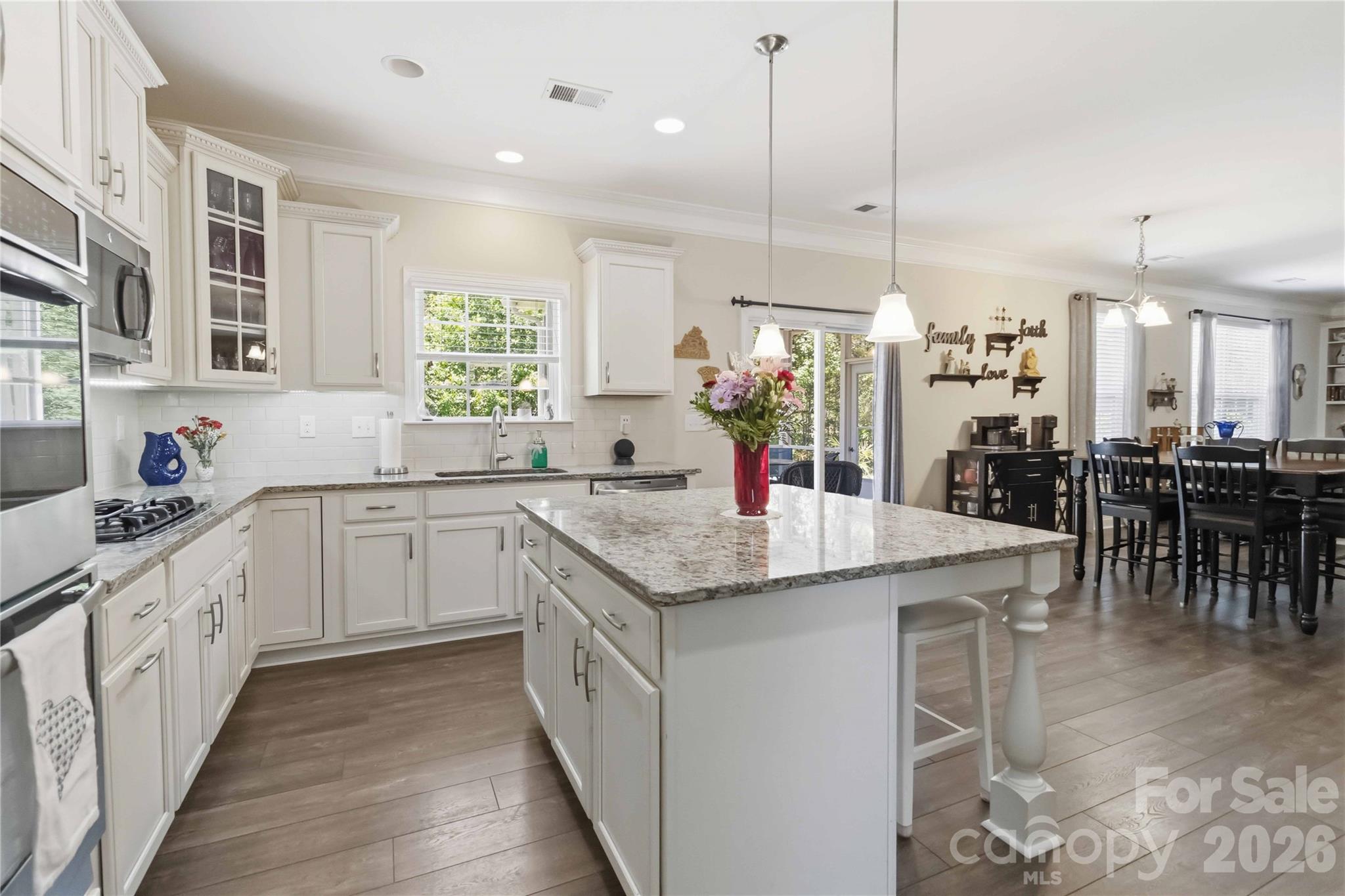 Lake Ridge - Residential