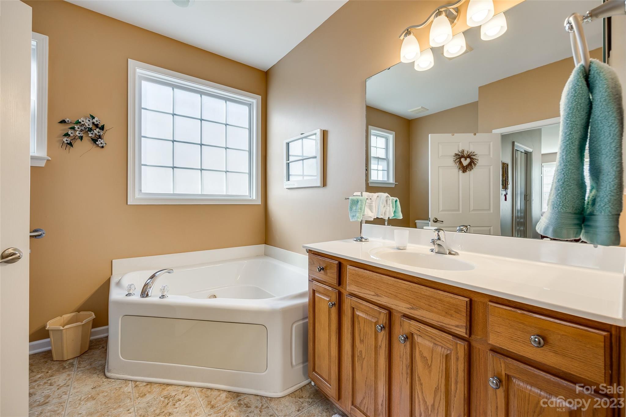 Four Seasons At Gold Hill - Residential