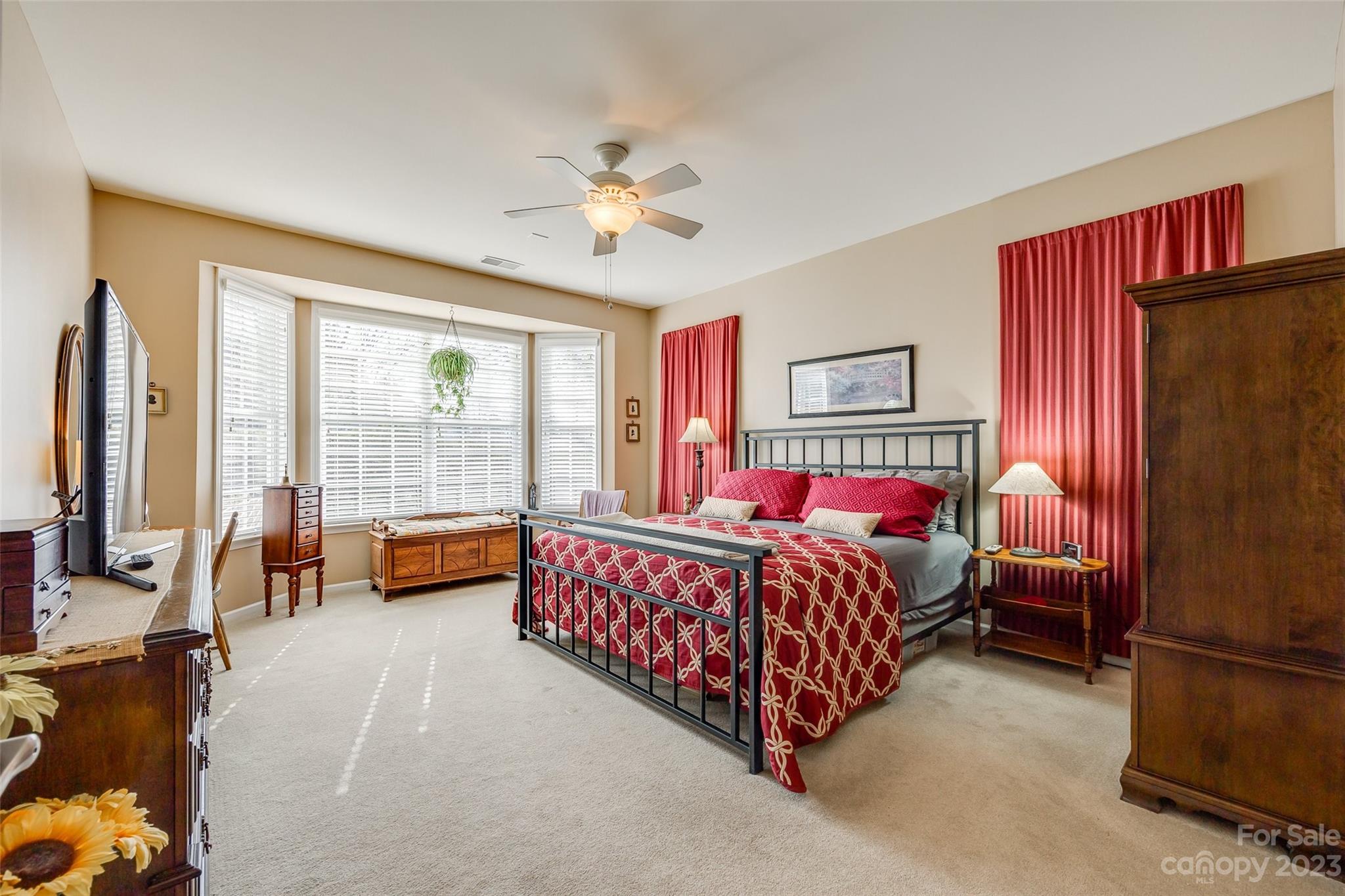 Four Seasons At Gold Hill - Residential