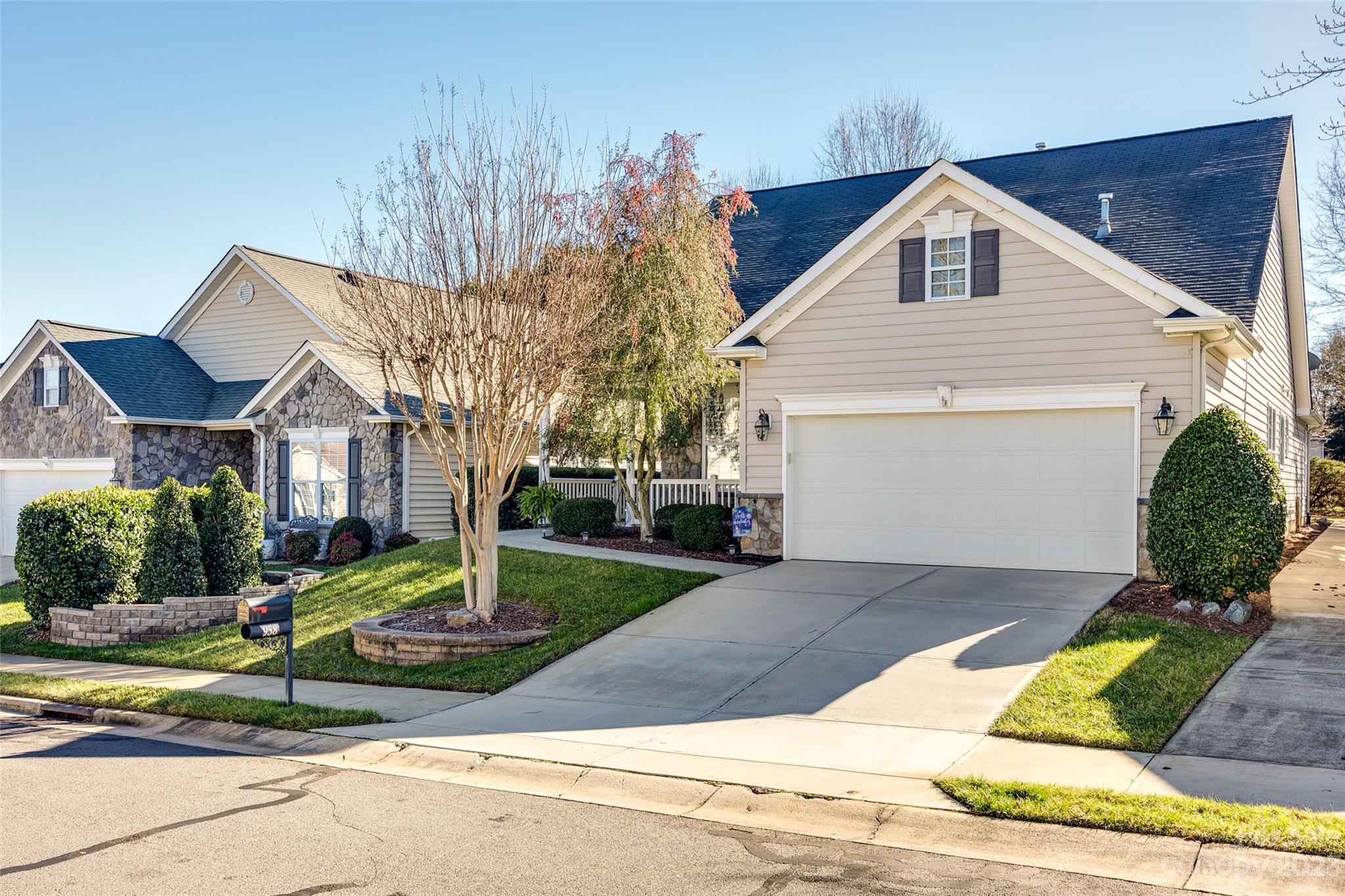 Four Seasons At Gold Hill - Residential