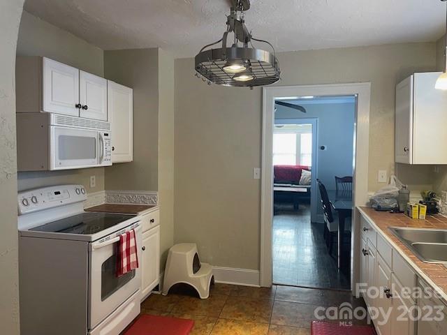 Kentwood Park - Residential Lease