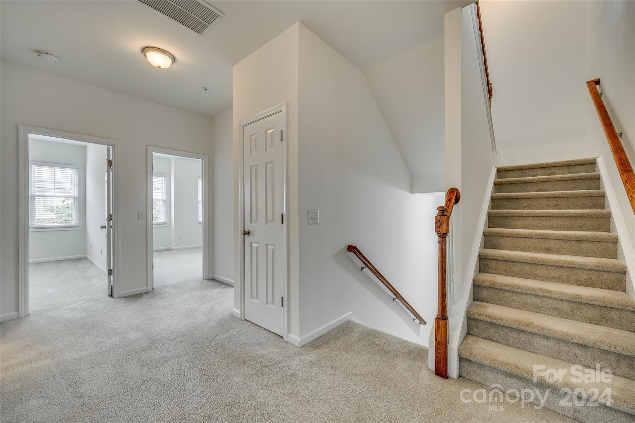 Lake Shore On Lake Wylie - Residential
