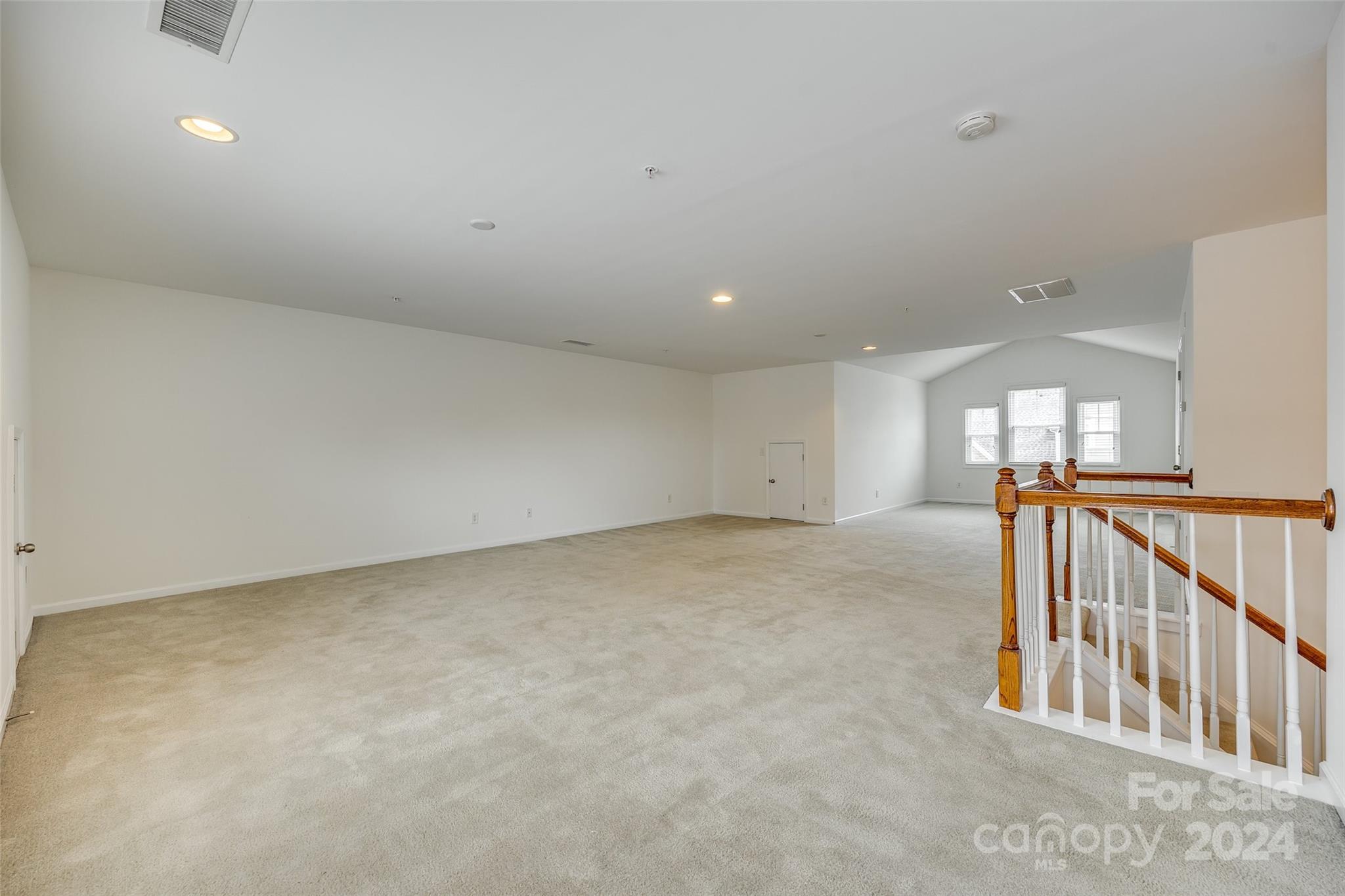 Lake Shore On Lake Wylie - Residential