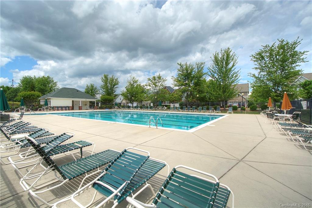 Autumn Cove At Lake Wylie - Residential