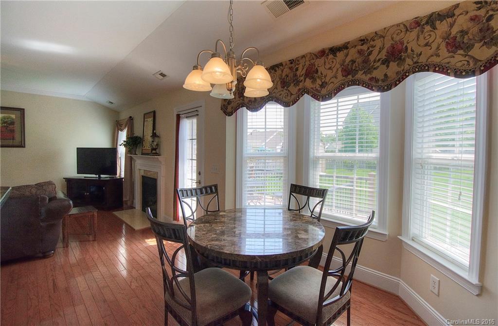 Autumn Cove At Lake Wylie - Residential