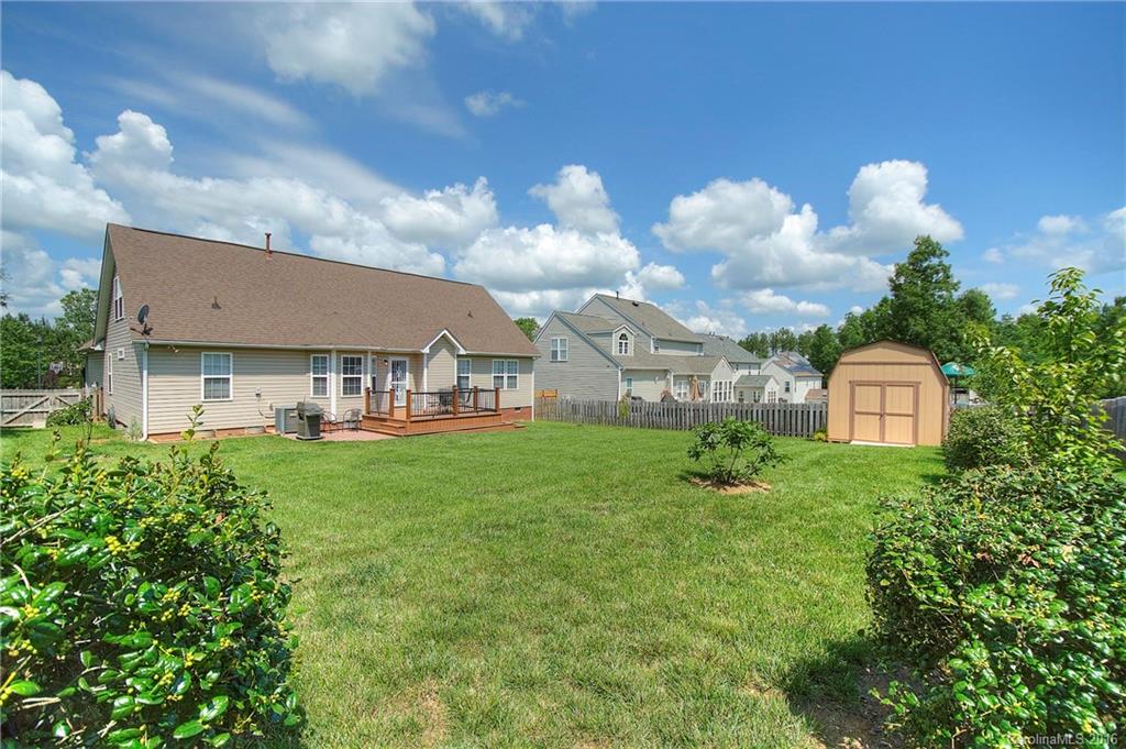 Autumn Cove At Lake Wylie - Residential