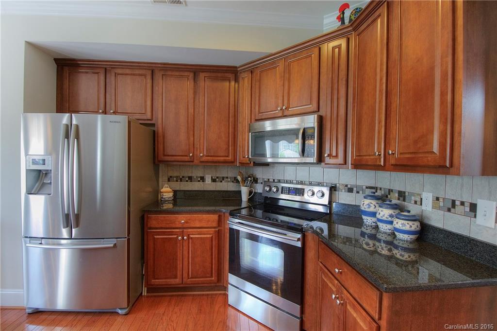 Autumn Cove At Lake Wylie - Residential