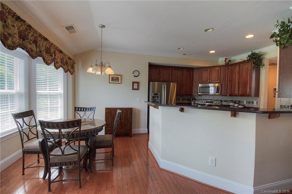 Autumn Cove At Lake Wylie - Residential