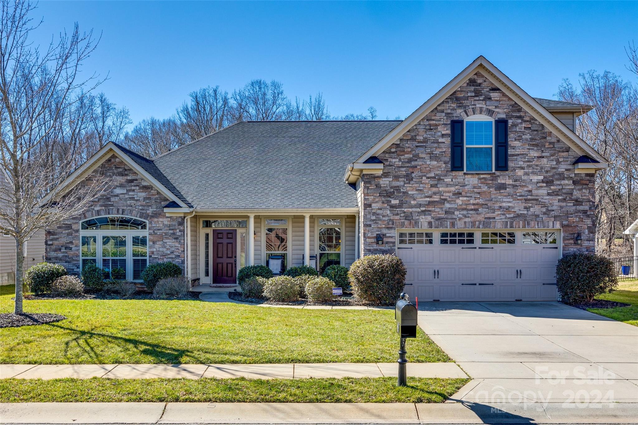 Meticulously maintained one owner primary on the main, in the highly sought after Rosemont community! This home backs to a private, wooded lot, with a fully fenced yard and is perfect for entertaining all your friends and family. The owners spared no expense when picking out all the upgrades on this one! From crown molding, gourmet kitchen with granite countertops, double oven, and all the cabinet space you could want, a beautiful sunroom and open floor plan, there are no limits to the many beautiful elements of this home! Escape away to your spacious primary bedroom on the main with the bathroom with a jetted tub! You'll also find two additional bedrooms and a full bathroom on the main. The best part is the surprise you'll find upstairs! An amazing loft perfect for a movie room, or getaway for any member of the family! This home is the perfect location with quick access to shopping, restaurants and zoned for award winning schools and LOW SC taxes. Come see it today!