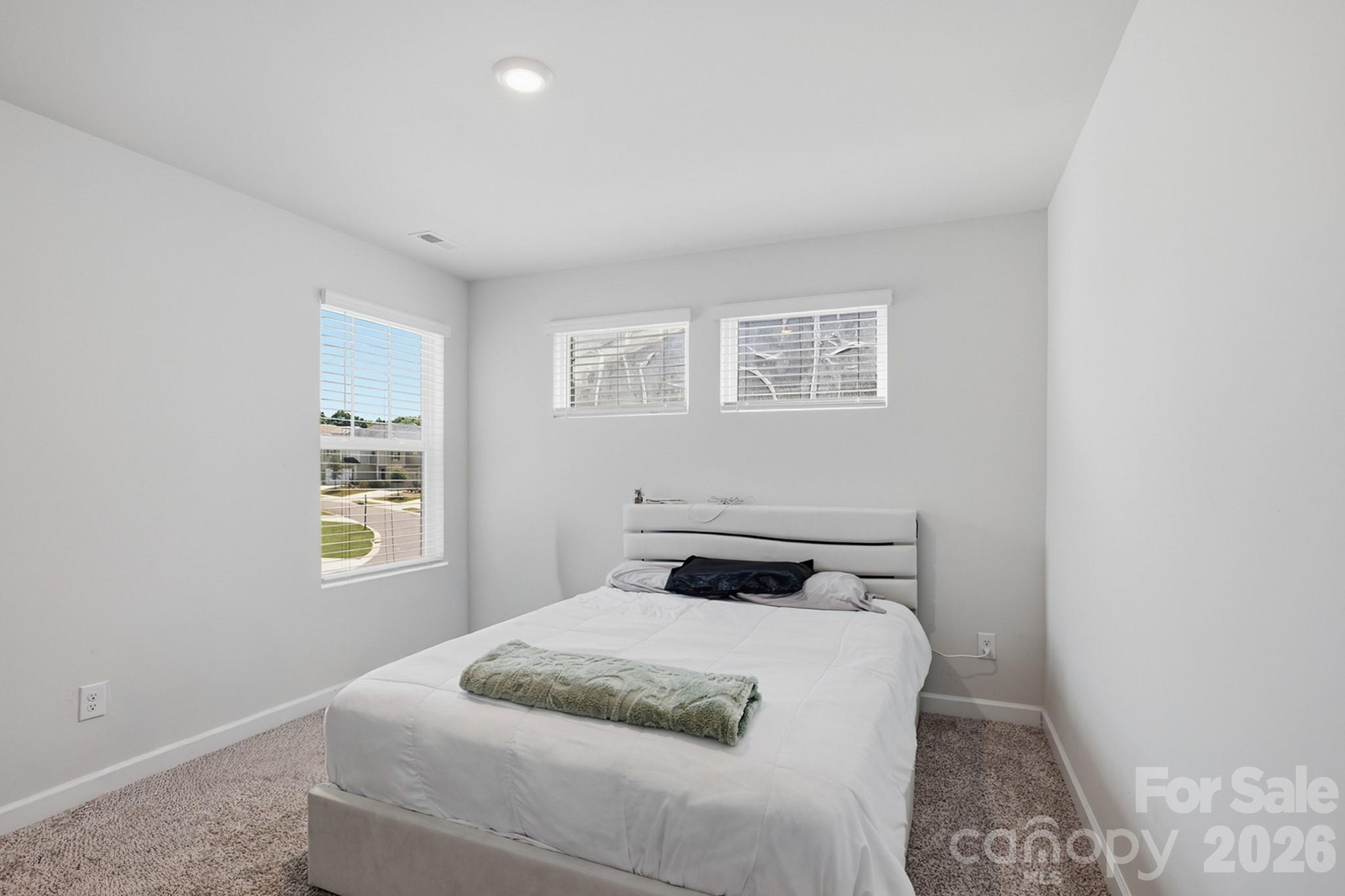 Anniston Chase - Residential