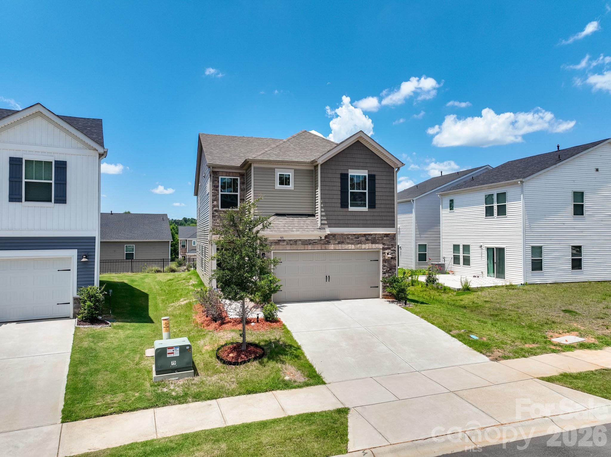 Anniston Chase - Residential
