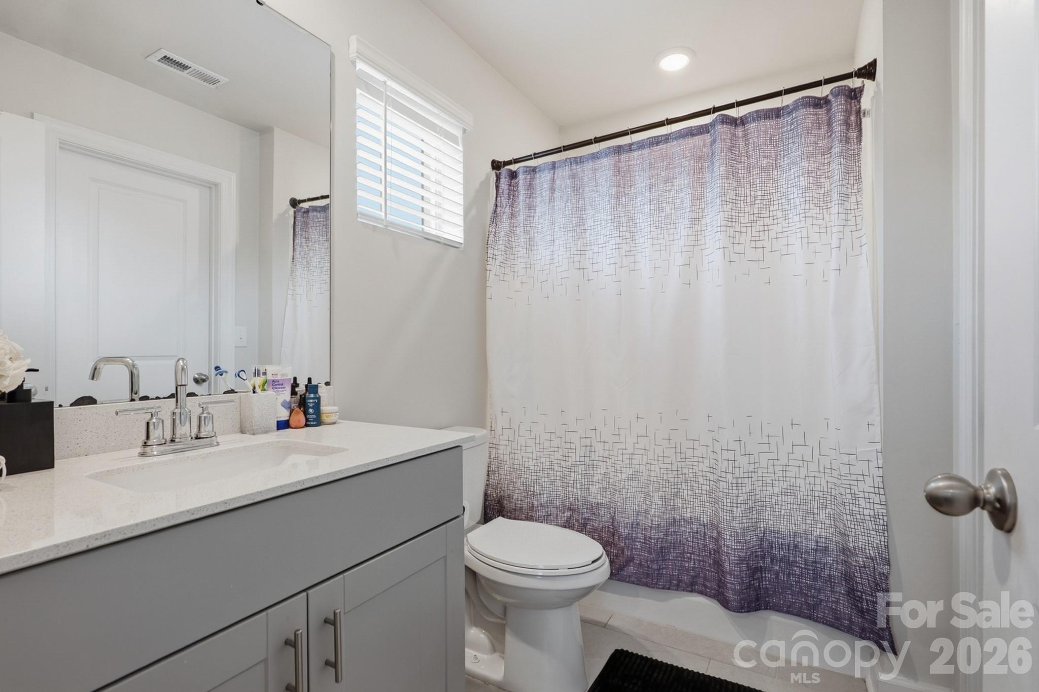 Anniston Chase - Residential