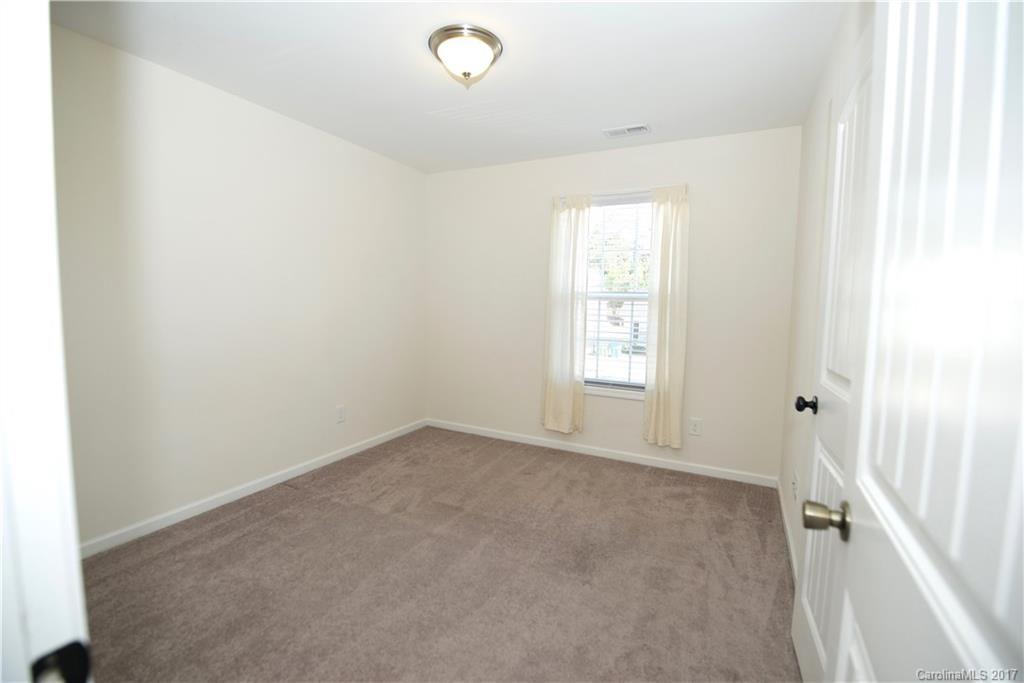 Huntington Place III - Residential