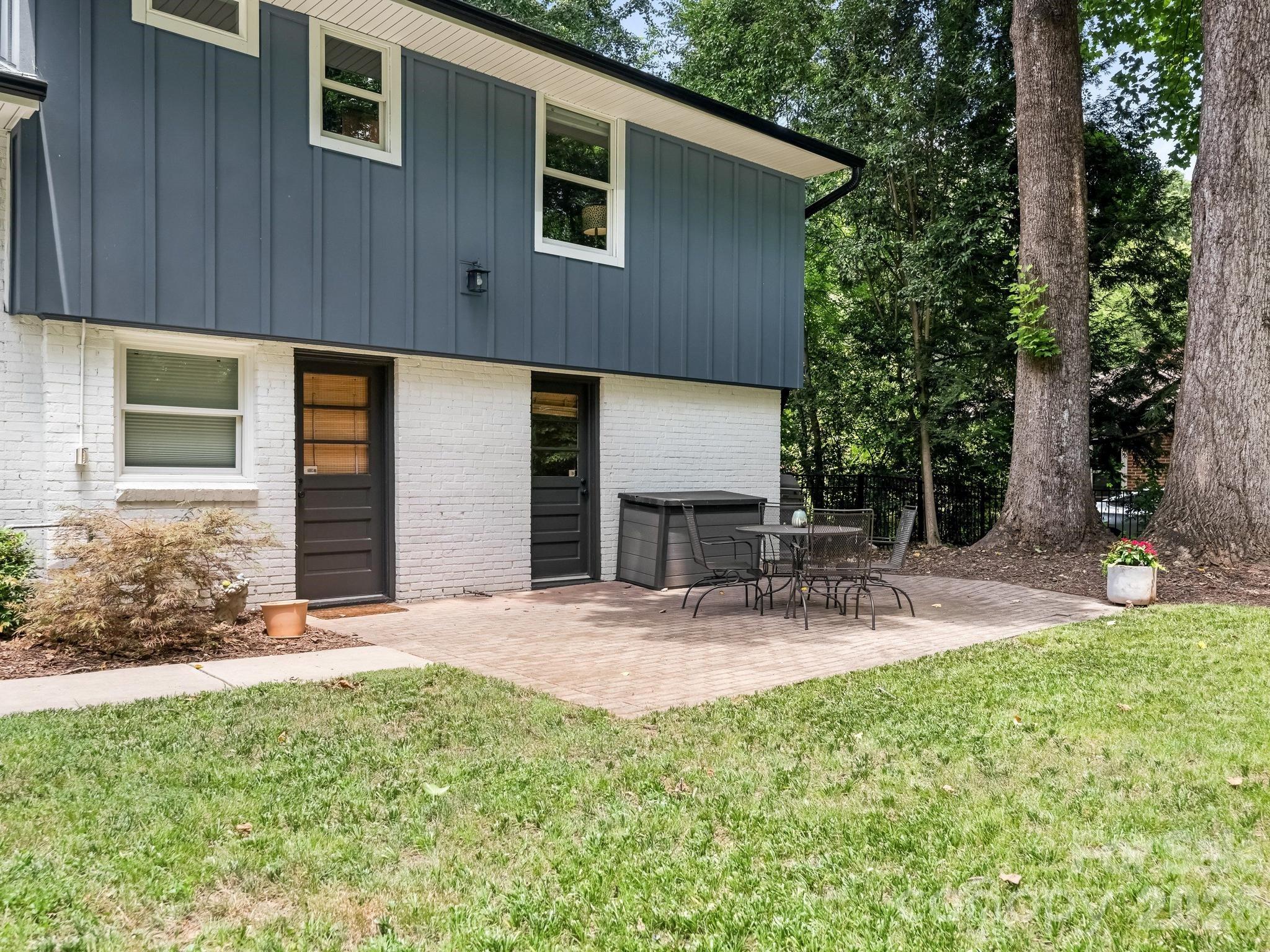 Beverly Woods - Residential