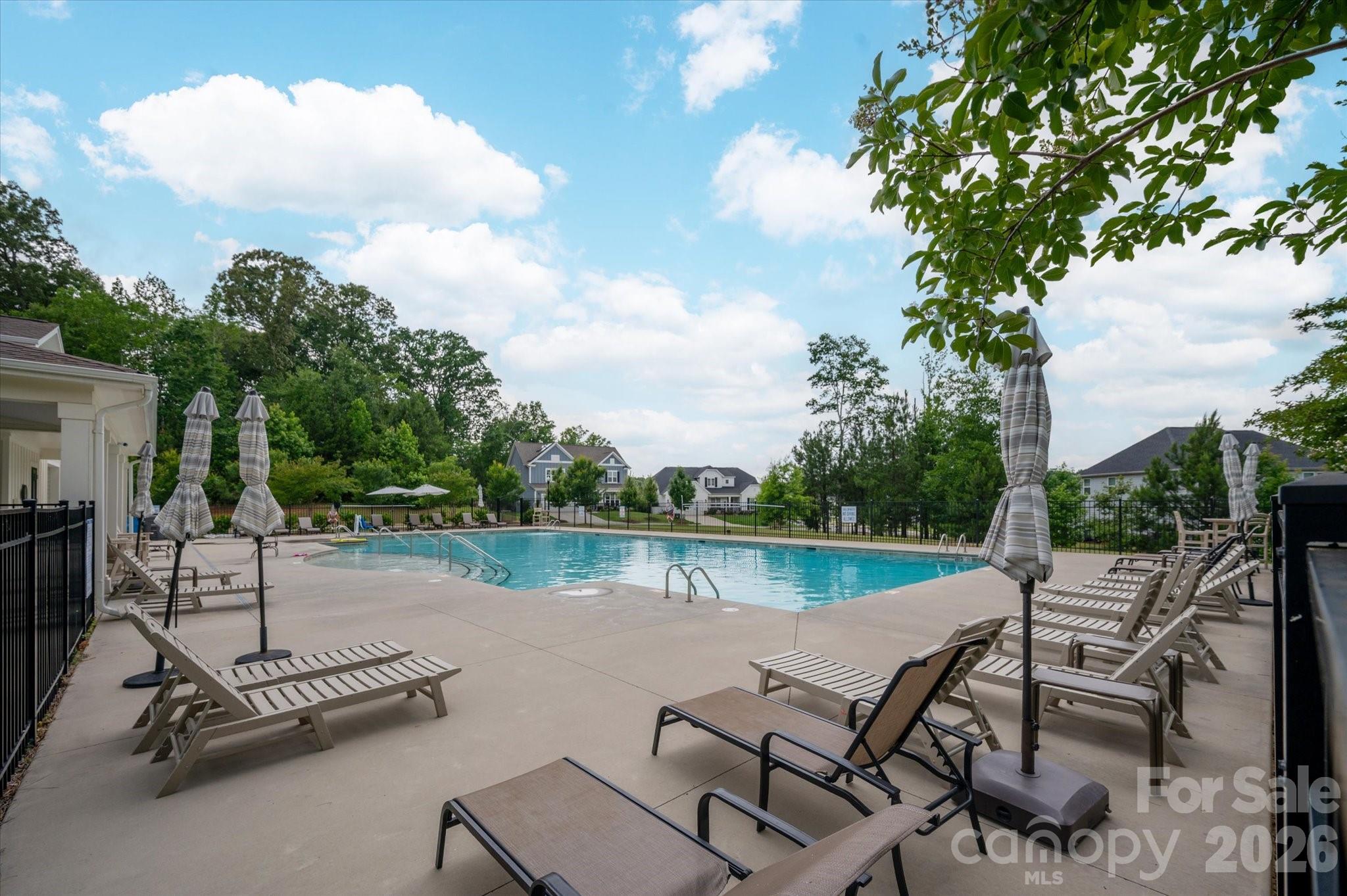 McLean Overlake - Residential