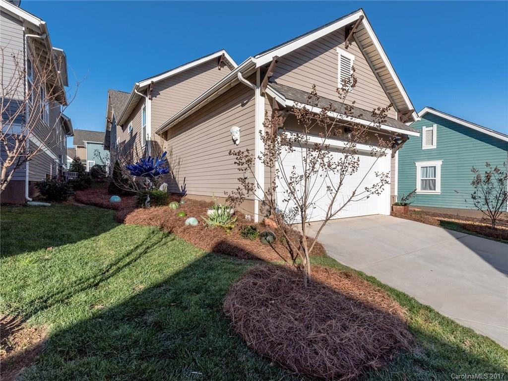 Riverwalk - Residential