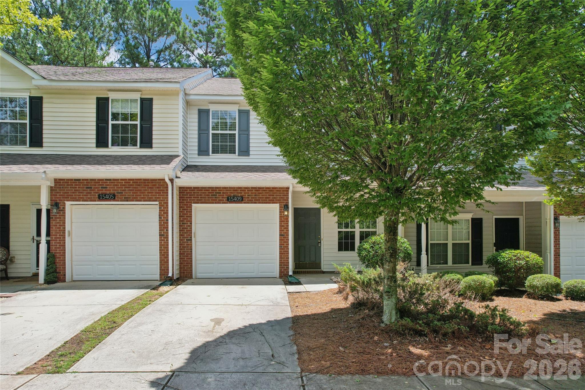 Oakbrooke - Residential