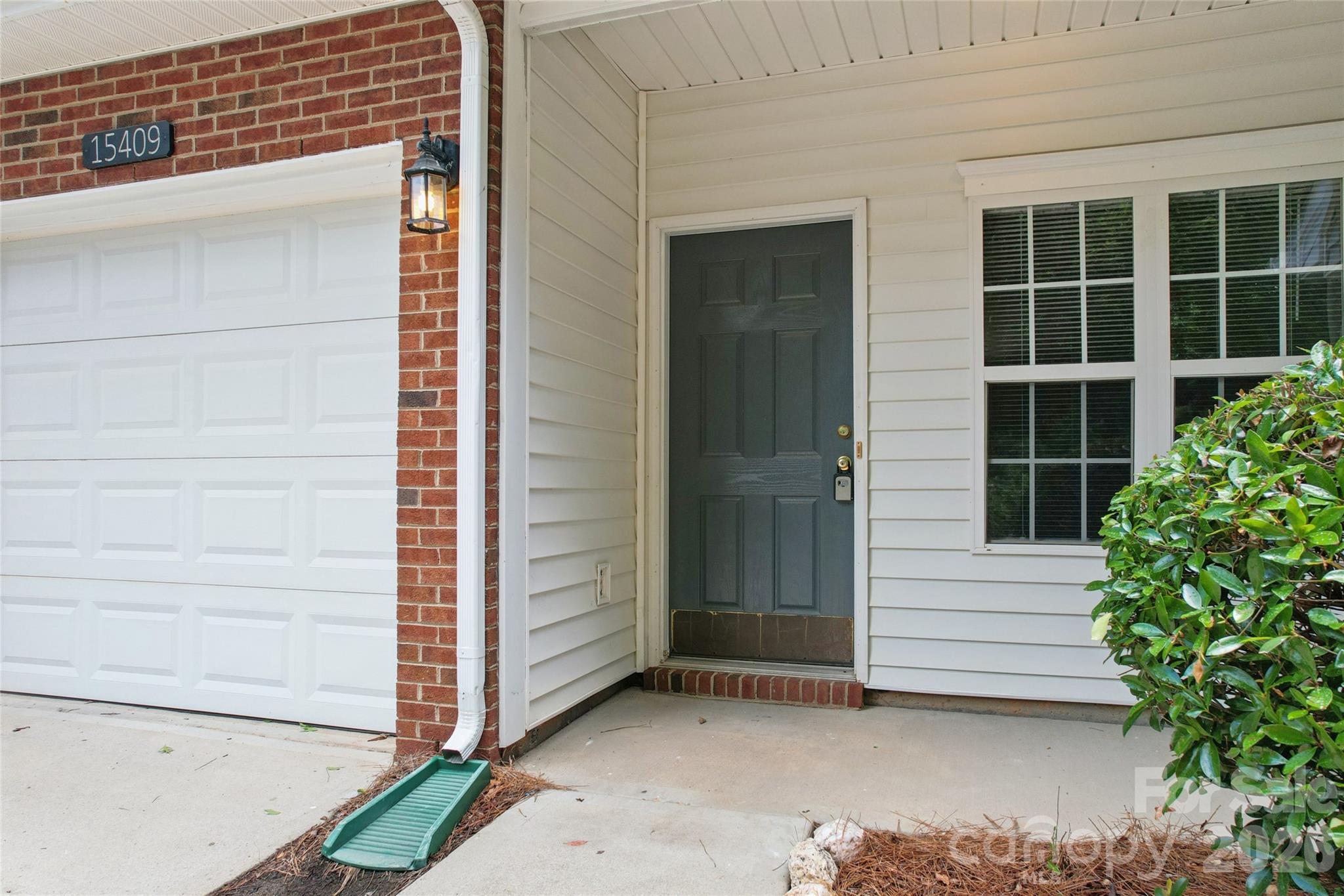 Oakbrooke - Residential
