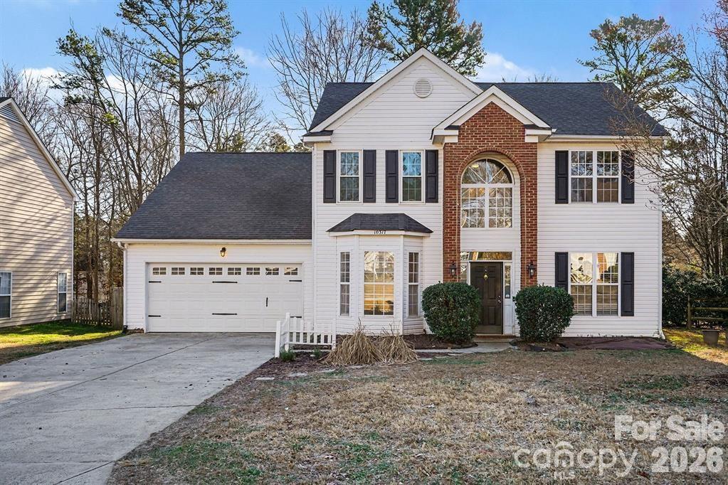 Located in the desirable Villages of Leacroft community, this spacious 4-bedroom home offers an unbeatable location with quick access to I-485, I-77, I-85, University of North Carolina at Charlotte, shopping, dining, and everyday conveniences.
The home features 4 generously sized bedrooms, 2 full bathrooms upstairs, and a half bath on the main level. The layout includes a formal dining room, living room, breakfast nook, and a cozy family room with a gas log fireplace. The kitchen is equipped with stainless steel appliances replaced in 2024.
Major updates completed: roof replacement (2018), dual-zone HVAC systems (2021), windows replaced (2019), industrial tankless water heater (2024), garage door and opener (2020).The entire home is wired for high-speed internet, and French drains were added to both the front and back yards.
The interior has also been tastefully updated, offering a move-in ready opportunity with modern finishes throughout.
Residents enjoy community amenities including a pool, clubhouse, playground, and tennis courts.