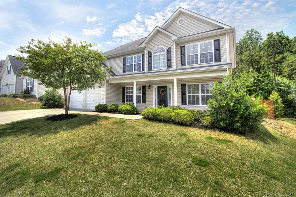 What a great home located in sought after Fort Mill area.  Rocking chair front porch welcomes you home! Great value for a large, flexible floor plan boasting a full bedroom & bath on main level.  Kitchen & great room are open...fabulous for entertaining.  Formal dining & living areas.  Kitchen has ample cabinet/counter space along with island.  Huge master suite with sitting area…a true retreat at the end of your day.  Full privacy fence in backyard and backs to treed area. Loft. Warranty.