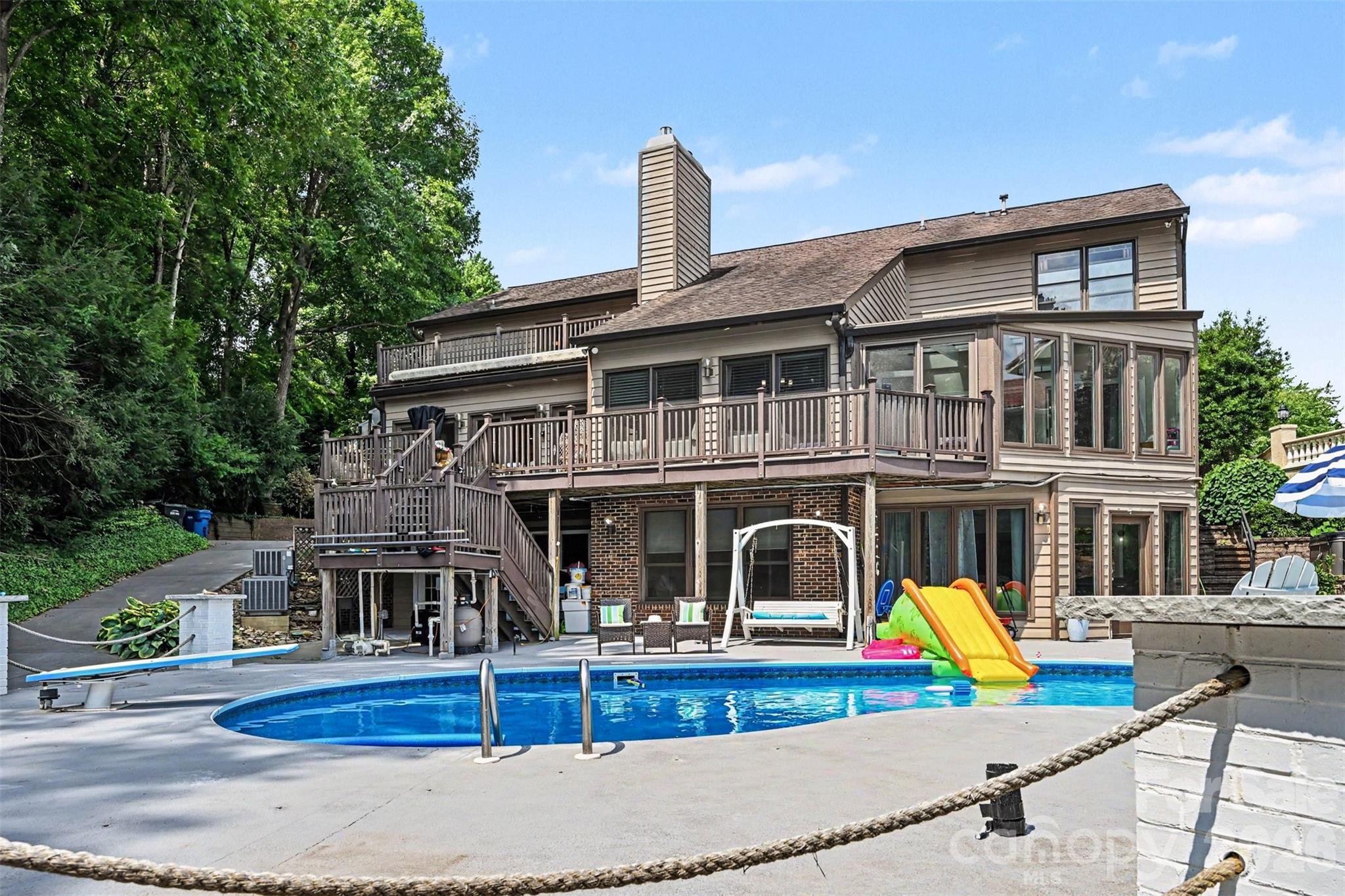 Moores Ferry - Residential