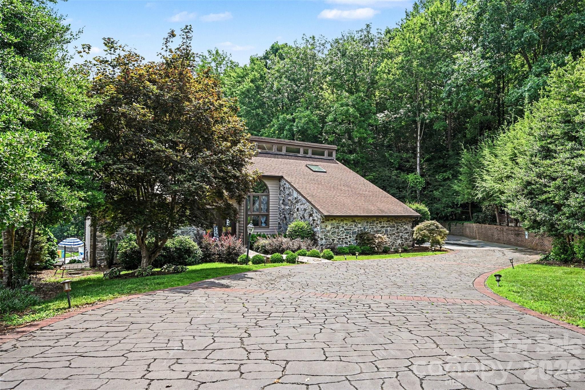 Moores Ferry - Residential