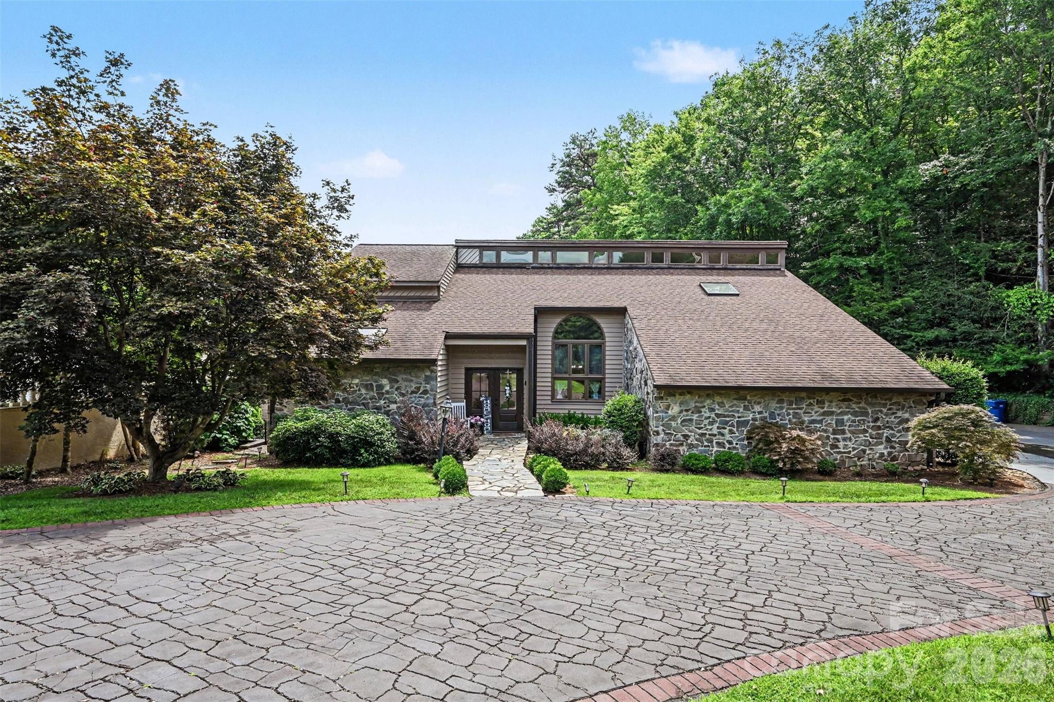 Moores Ferry - Residential