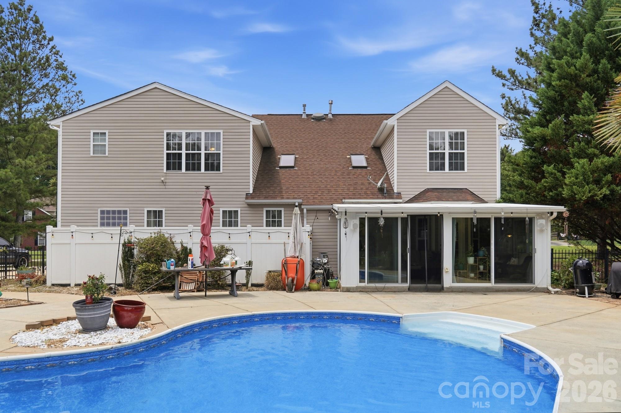 New Towne Village - Residential