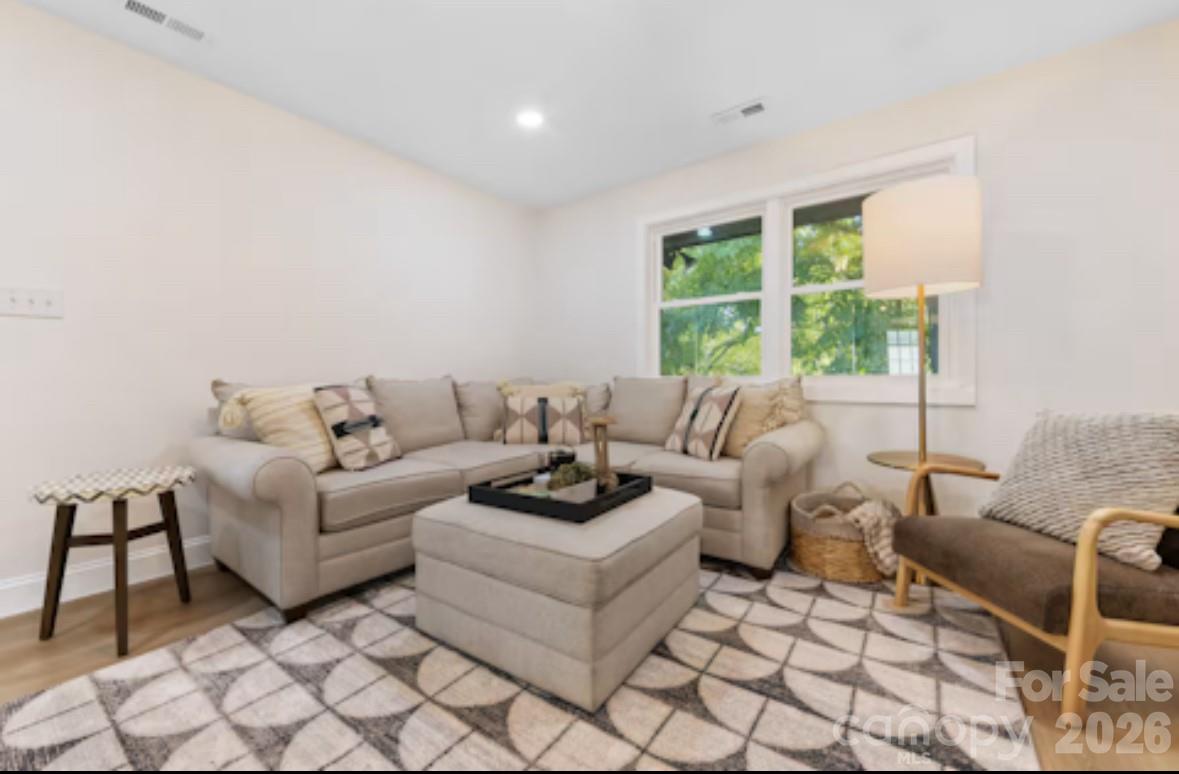 Plaza Heights - Residential Income