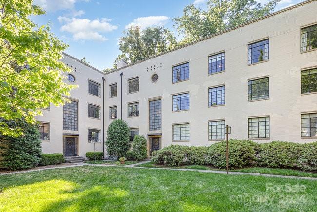 Myrtle Square - Residential