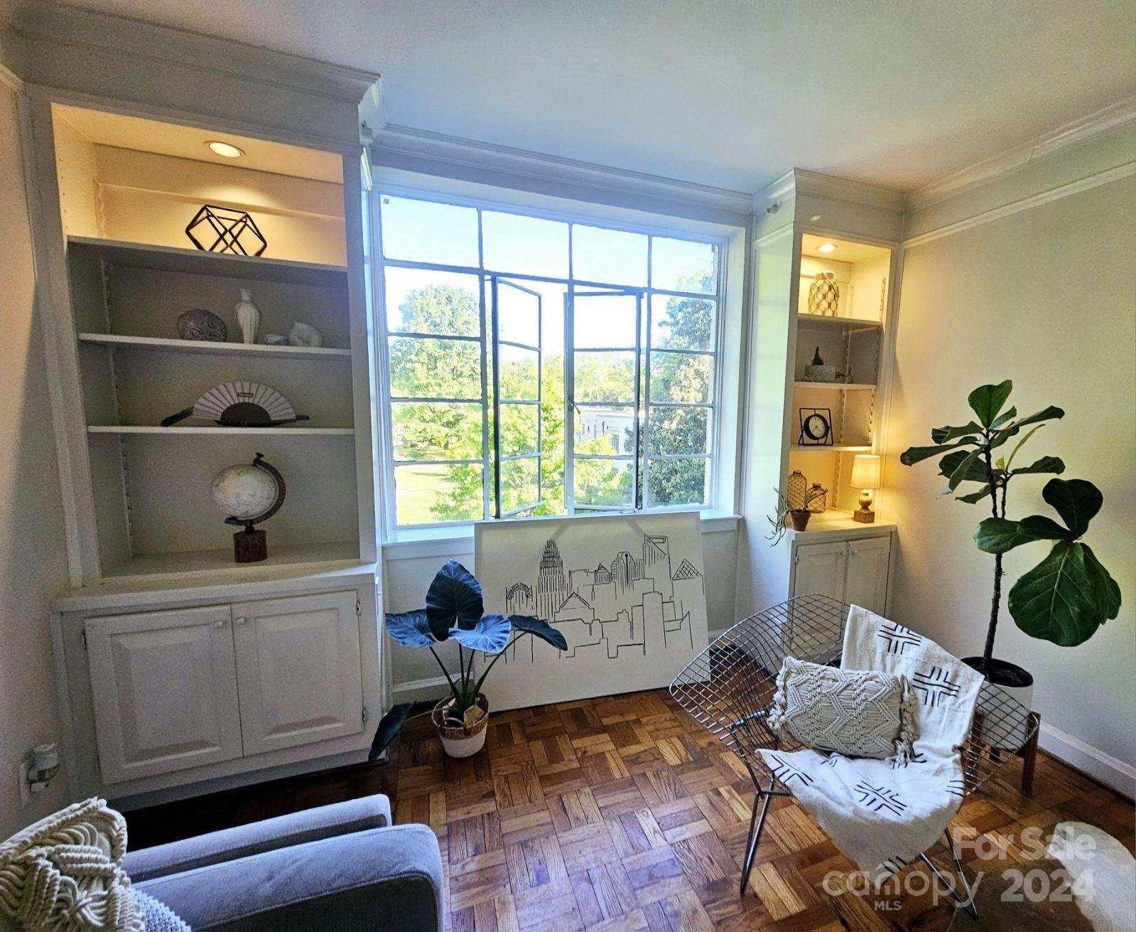 Myrtle Square - Residential