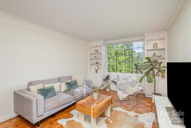 Myrtle Square - Residential
