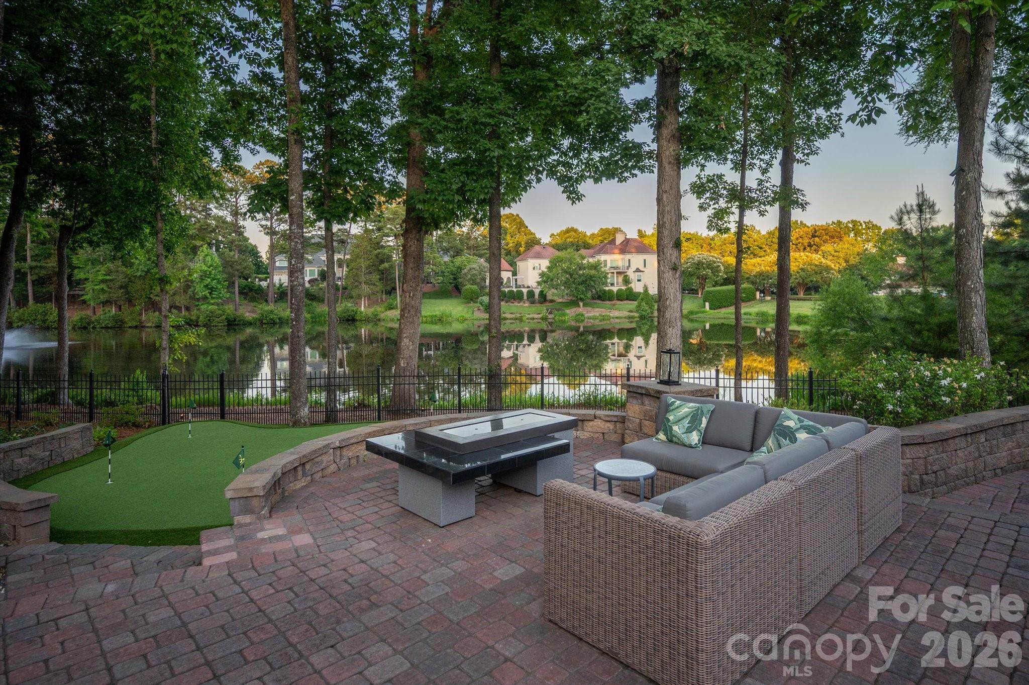 Piper Glen - Residential