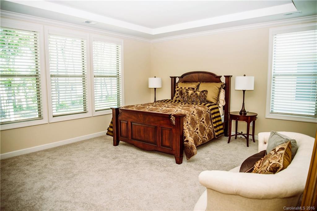 Lake Ridge - Residential