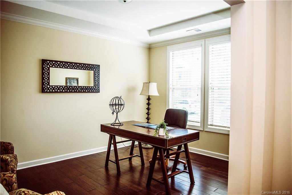 Lake Ridge - Residential