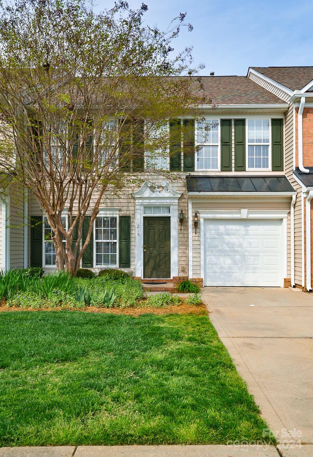Autumn Cove At Lake Wylie - Residential