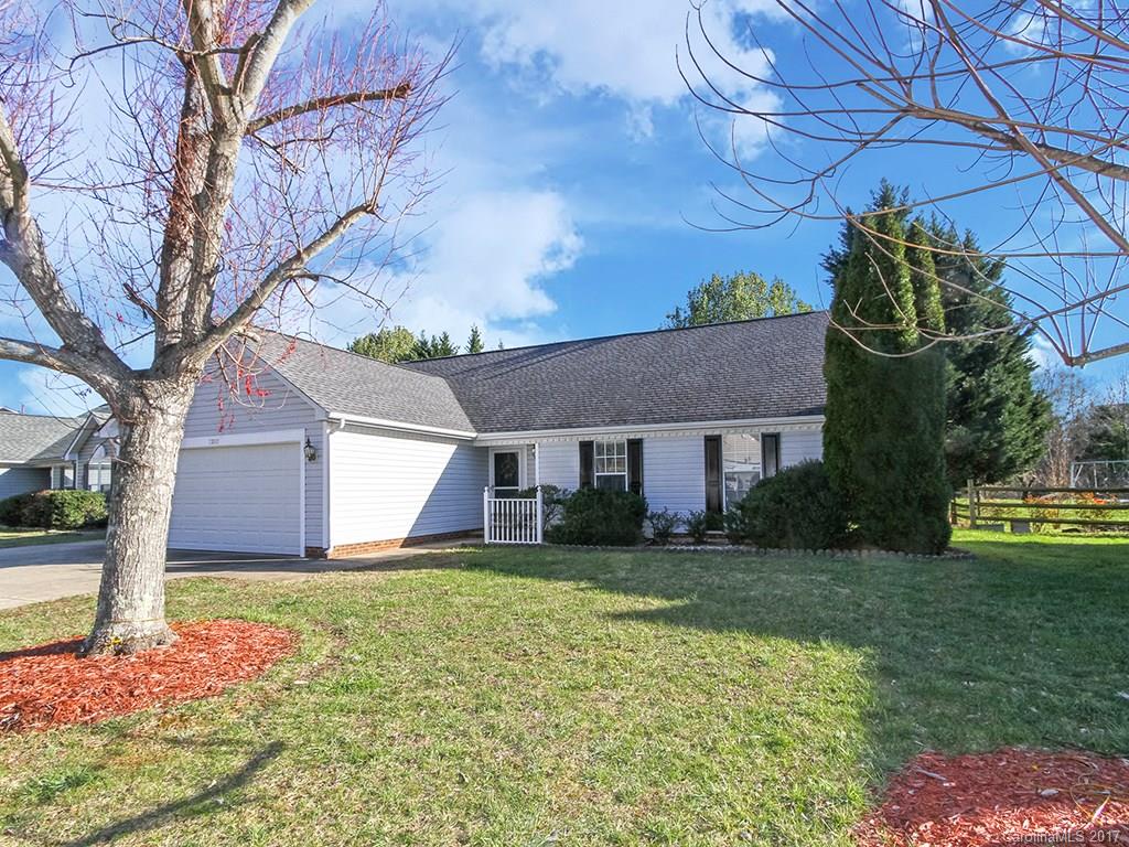 MUST SEE! Nice 3bdr/2ba ONE OWNER ranch home. Spacious family room w/gas fp, Kitchen has good storage & sunny breakfast area. MBdr is in the back of the home overlooking wooded backyard. 2 add'l bedrooms & full bath. Enjoy entertaining in your backyard with a patio & deck. Hot tub & storage bldg stay. 2 car garage with workshop area, large wide driveway fit 4+ cars and also has boat parking.  Conv to Catawba River, Light Rail Station, 10 min to  I485 & I77  8 miles to Airport and Uptown.