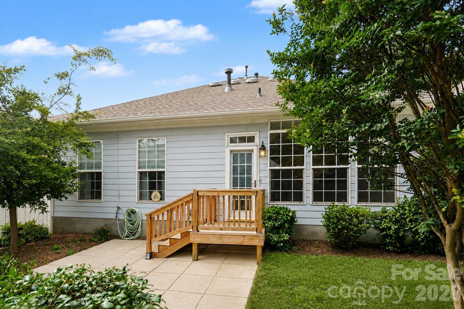 Chestnut Oaks - Residential
