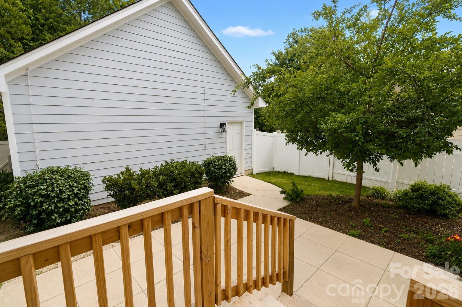 Chestnut Oaks - Residential
