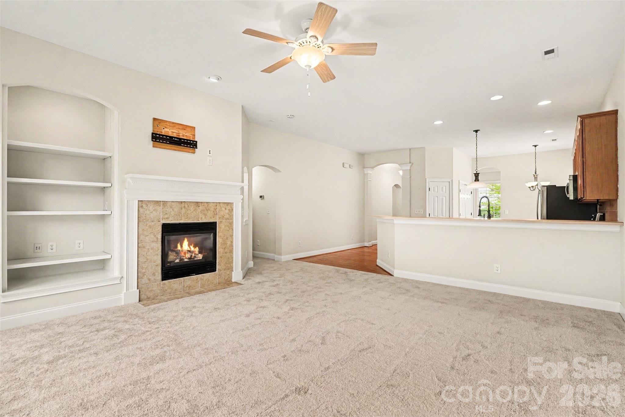 Chestnut Oaks - Residential